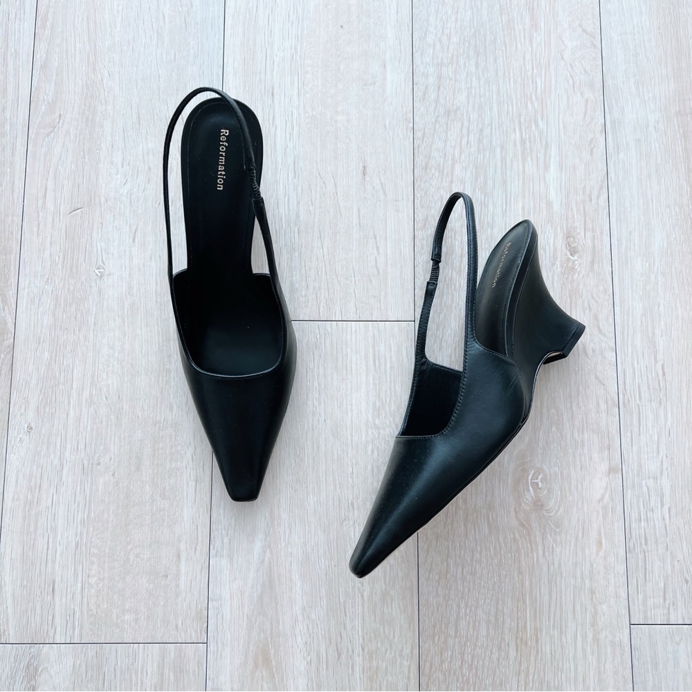 Reformation Nicola Slingback Wedge